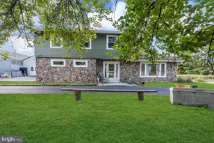 70 Mackenzie Rd, Hampton, NJ 08827 - Photo 15
