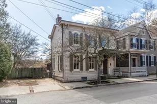 45 York St, Lambertville, NJ 08530 - Photo 3