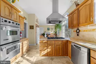 38 Larsen Rd, Ringoes, NJ 08551 - Photo 5