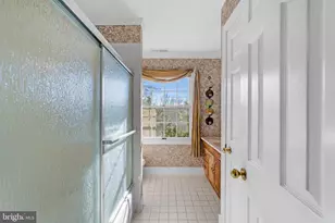 38 Larsen Rd, Ringoes, NJ 08551 - Photo 17