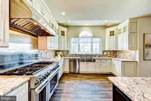 19 Donna Dr, Flemington, NJ 08822 - Photo 33