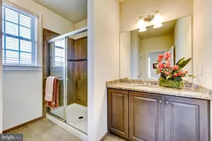 19 Donna Dr, Flemington, NJ 08822 - Photo 45