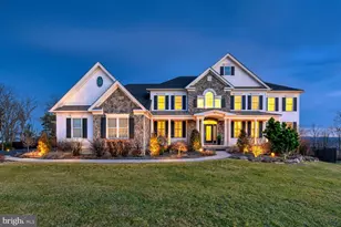 19 Donna Dr, Flemington, NJ 08822 - Photo 1