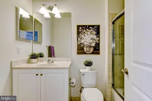 19 Donna Dr, Flemington, NJ 08822 - Photo 57