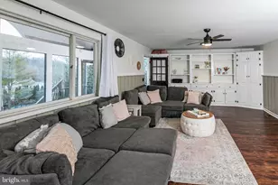 10 Lincoln Ave, Lambertville, NJ 08530 - Photo 17