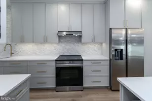 17 Wilson St, Lambertville, NJ 08530 - Photo 17