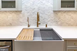 17 Wilson St, Lambertville, NJ 08530 - Photo 19