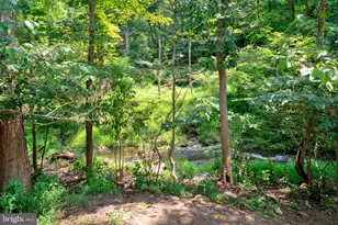 25 Rock Creek Woods Dr, Lambertville, NJ 08530 - Photo 7