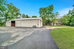 526 County Rd 579, Ringoes, NJ 08551 - Photo 21