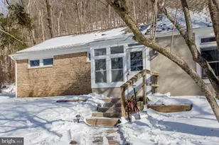 9 Old River Rd, Lambertville, NJ 08530 - Photo 3