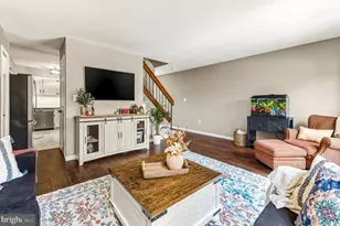 8 Chelsea Cir, Flemington, NJ 08822 - Photo 13