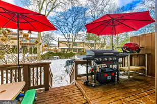 8 Chelsea Cir, Flemington, NJ 08822 - Photo 11