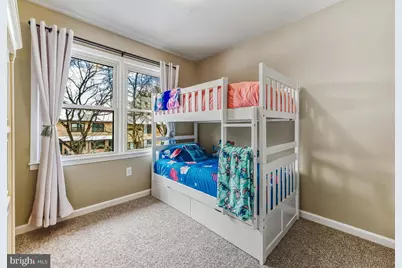 8 Chelsea Circle, Flemington, NJ 08822 - Photo 17