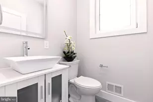 237 A Main S, Flemington, NJ 08822 - Photo 17