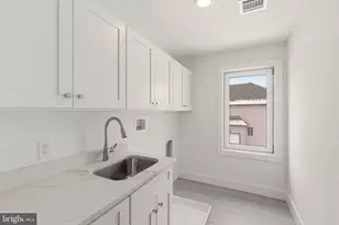 237 A Main S, Flemington, NJ 08822 - Photo 23