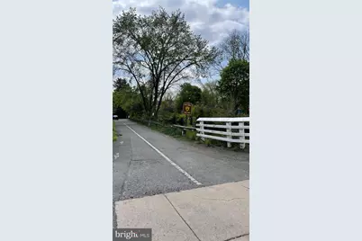 6 Coryell Street #B, 2ND FLOOR, Lambertville, NJ 08530 - Photo 3