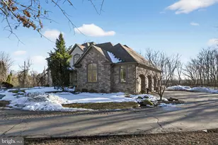 31 Barry Rd, Lambertville, NJ 08530 - Photo 5