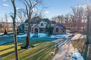 31 Barry Rd, Lambertville, NJ 08530 - Photo 1