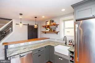 53 Buttonwood St, Lambertville, NJ 08530 - Photo 11