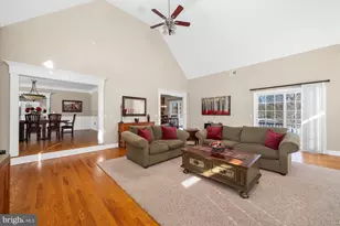 4 Steinbeck Ct, Milford, NJ 08848 - Photo 19