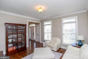 4 Ashton Ct, Flemington, NJ 08822 - Photo 9