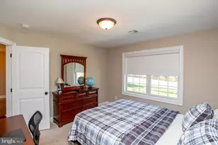 4 Ashton Ct, Flemington, NJ 08822 - Photo 25