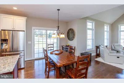 4 Ashton Court, Flemington, NJ 08822 - Photo 15