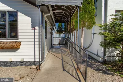 236 N Union Street, Lambertville, NJ 08530 - Photo 3