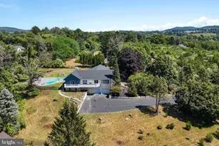 2 Rossi Dr, Clinton, NJ 08809 - Photo 31