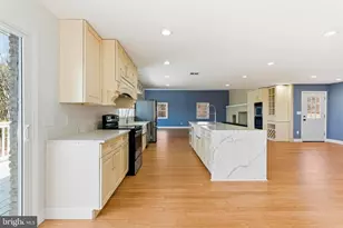 1 Rossi Dr, Clinton, NJ 08809 - Photo 17