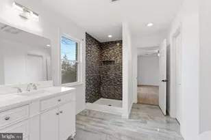 1 Rossi Dr, Clinton, NJ 08809 - Photo 17