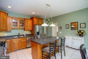 17 Cottage St, Lambertville, NJ 08530 - Photo 17