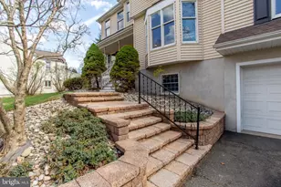 17 Cottage St, Lambertville, NJ 08530 - Photo 3