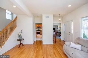 17 Cottage St, Lambertville, NJ 08530 - Photo 9
