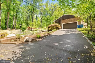 98 Snydertown Rd, Hopewell, NJ 08525 - Photo 33