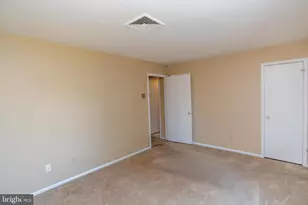 52 Hillside Ct, Clinton, NJ 08809 - Photo 13