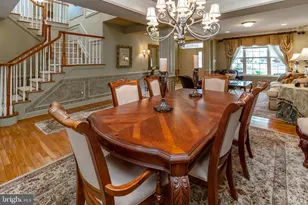 301 Holcombe Way, Lambertville, NJ 08530 - Photo 9