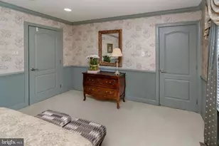 301 Holcombe Way, Lambertville, NJ 08530 - Photo 37