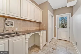 4 Wisteria Ct, Flemington, NJ 08822 - Photo 21