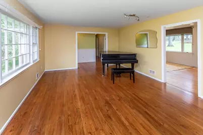 19 Floral Road, Flemington, NJ 08822 - Photo 5