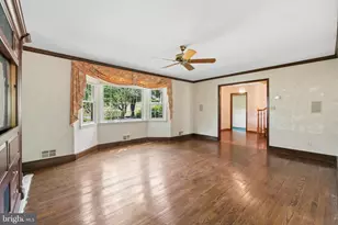 7 Horseshoe Rd, Whitehouse Station, NJ 08889 - Photo 11