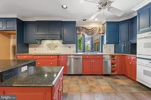 7 Horseshoe Rd, Whitehouse Station, NJ 08889 - Photo 19