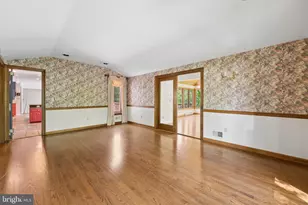 7 Horseshoe Rd, Whitehouse Station, NJ 08889 - Photo 29