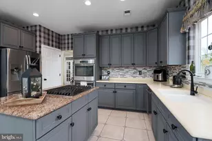 37 Terrell Rd, Lambertville, NJ 08530 - Photo 11