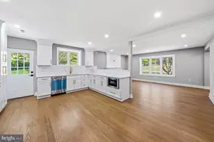 1525 Route 179, Lambertville, NJ 08530 - Photo 9