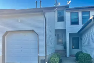277 Spruce Ct, Flemington, NJ 08822 - Photo 1
