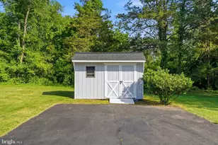 7 Smith Branch Rd, Whitehouse Station, NJ 08889 - Photo 27