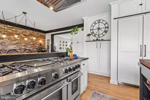 18 Steeple View Ct, Lambertville, NJ 08530 - Photo 9