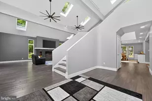 9 N North Star Dr, Annandale, NJ 08801 - Photo 3