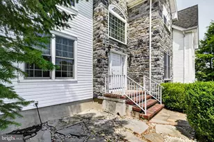 32 Ferris Wheel Dr, Lambertville, NJ 08530 - Photo 7